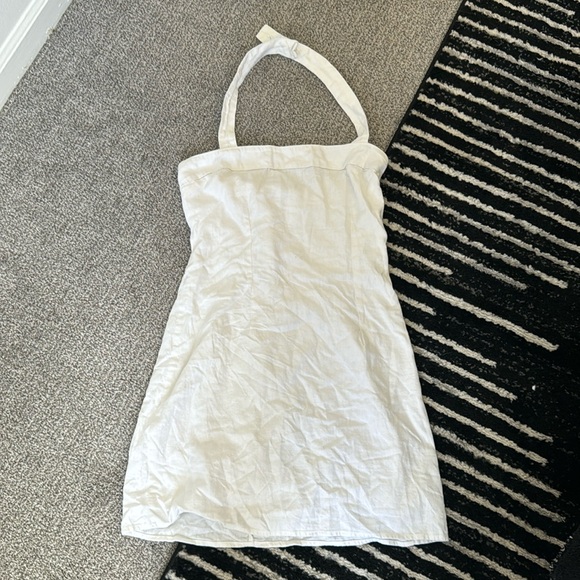 White Linen Halter Mini Dress - Picture 2 of 2
